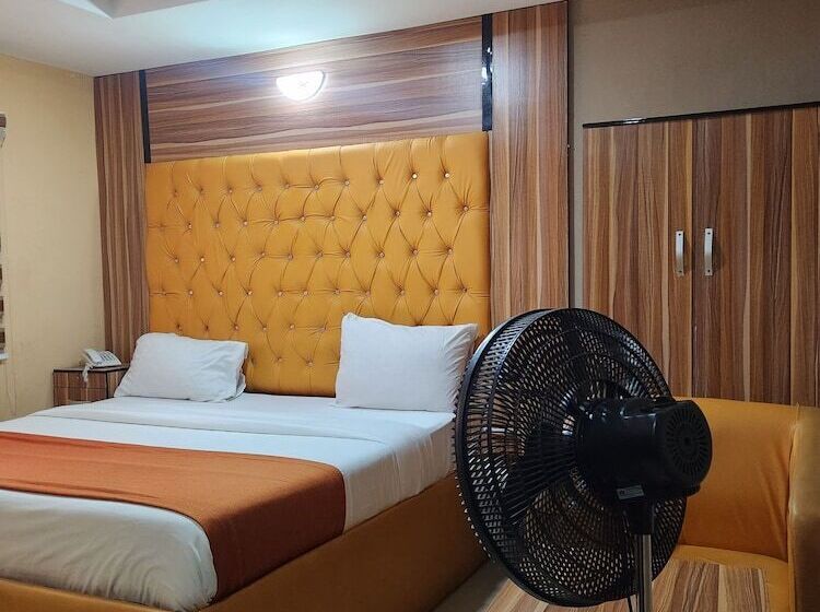 هتل Today S Exclusive