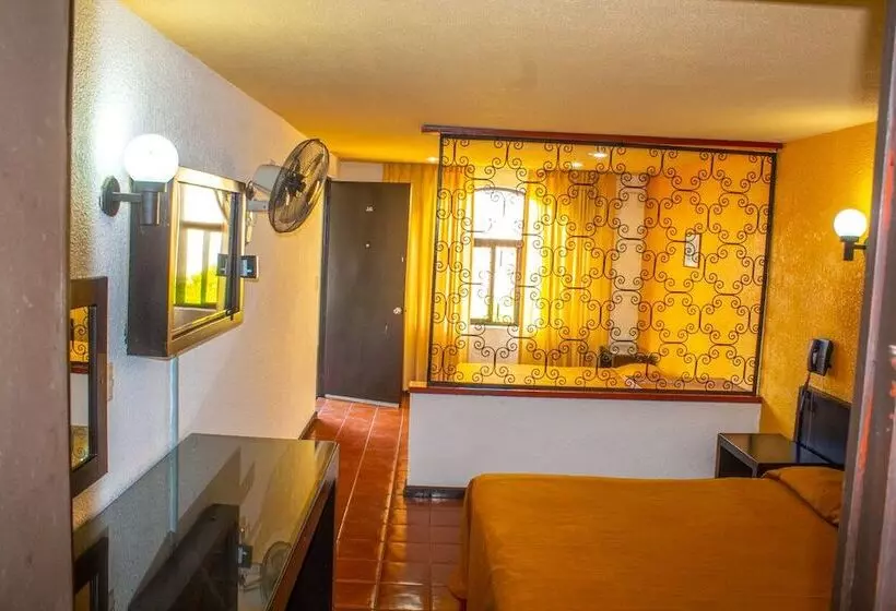 Hotelli Villa Capri Morelia