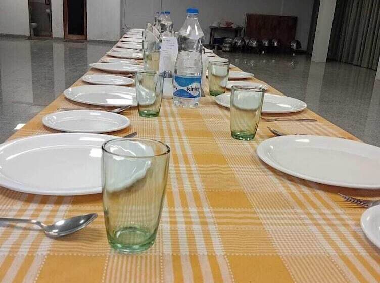 בית מלון כפרי Zest Club