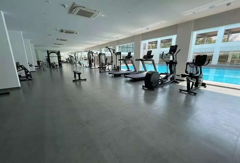 Hotelli Zest Club