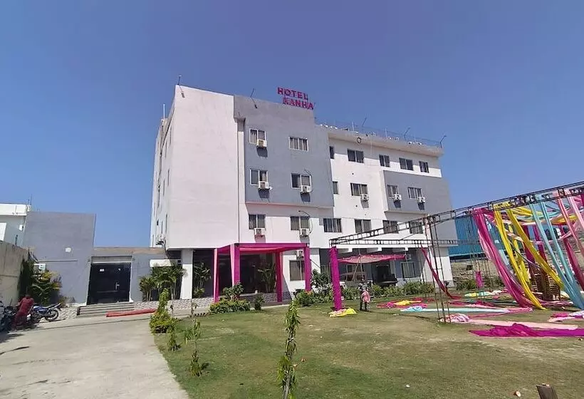 Kanha Hotel & Resort