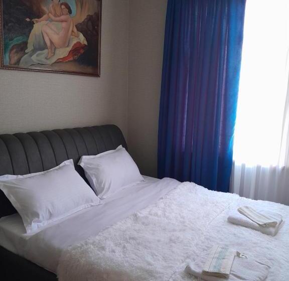 تختخواب و صبحانه Belas House With Terrace