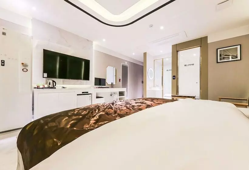 Hongsung Tg Self Check In Motel