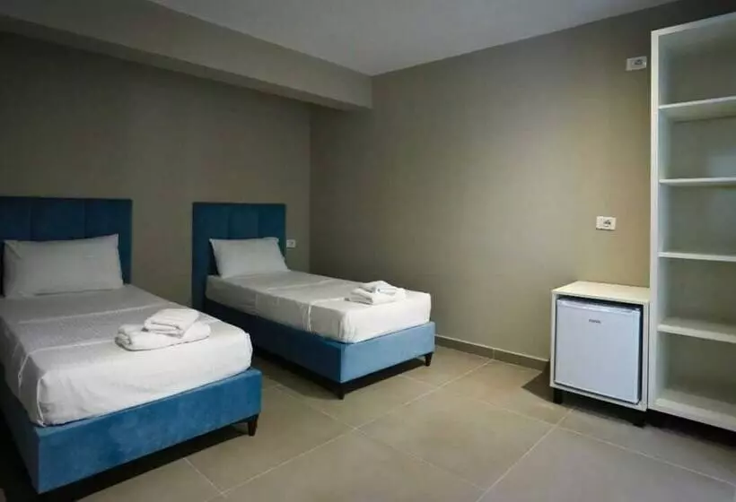 Hotelli Garden Palace