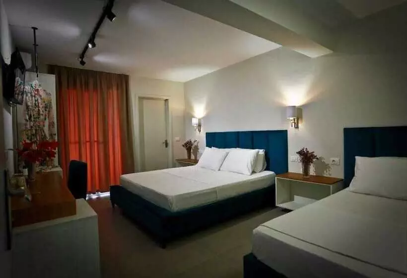 Hotelli Garden Palace