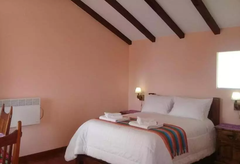 هتل Hostal Quilla Wasi Isla Del Sol