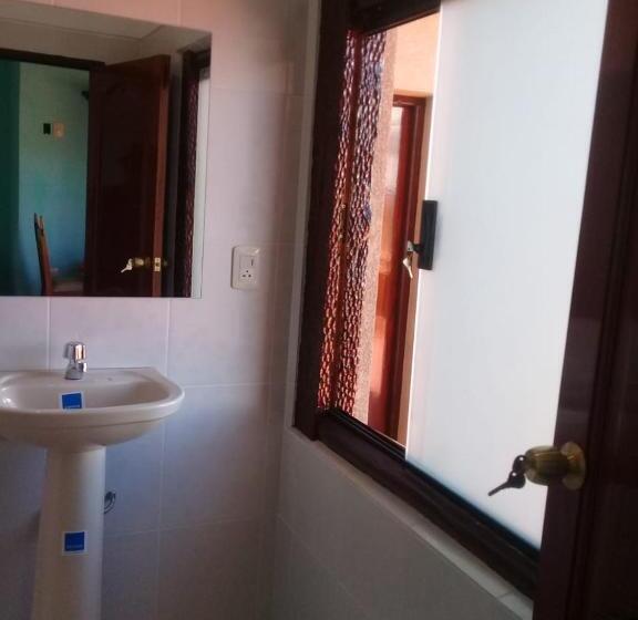 Отель Hostal Quilla Wasi Isla Del Sol