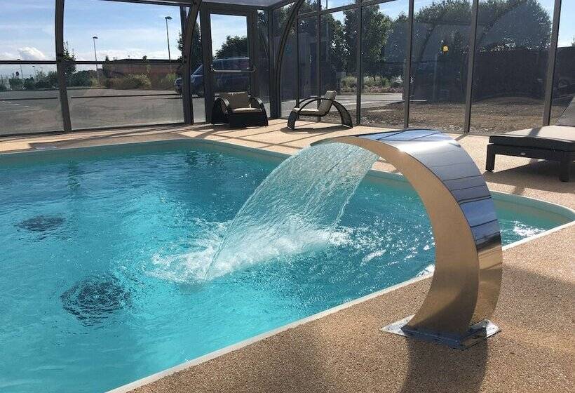 בית מלון כפרי Kyriad Dol De Bretagne