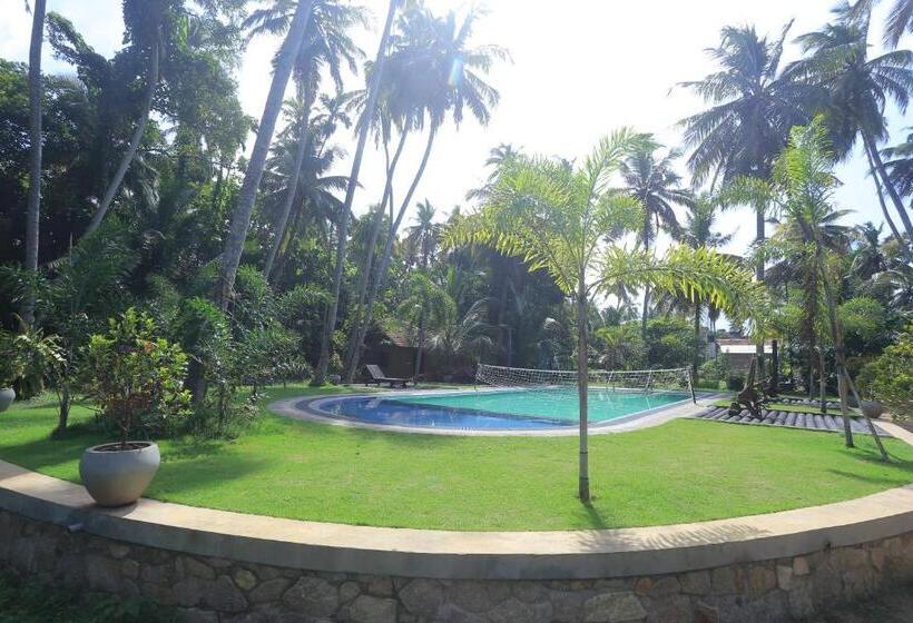 Отель Riverrina