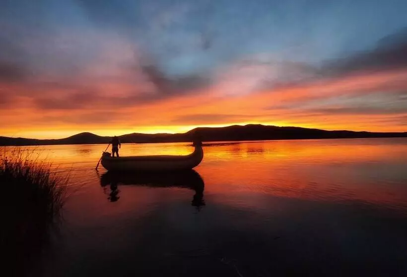 Hotelli Titicaca Origins Perú