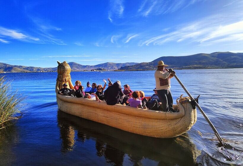 ホテル Titicaca Origins Perú