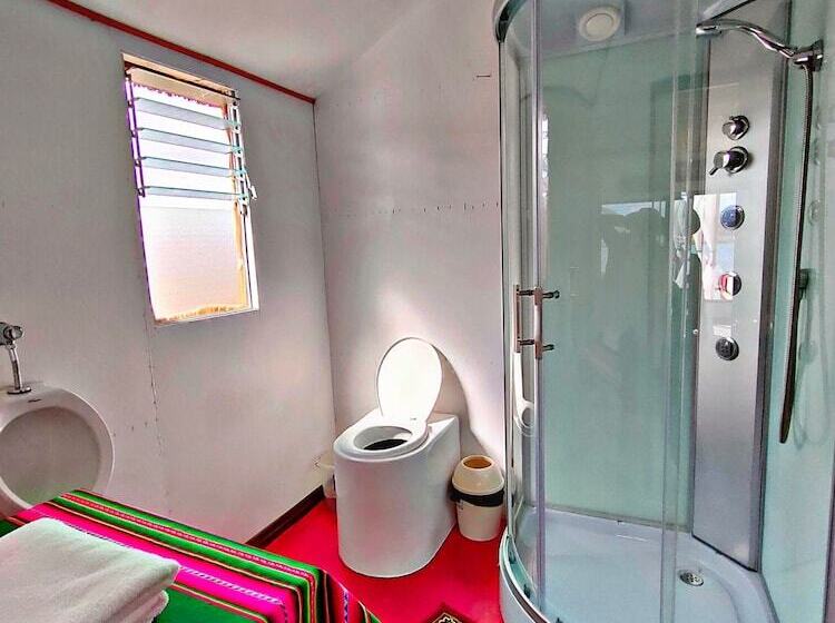 ホテル Titicaca Origins Perú