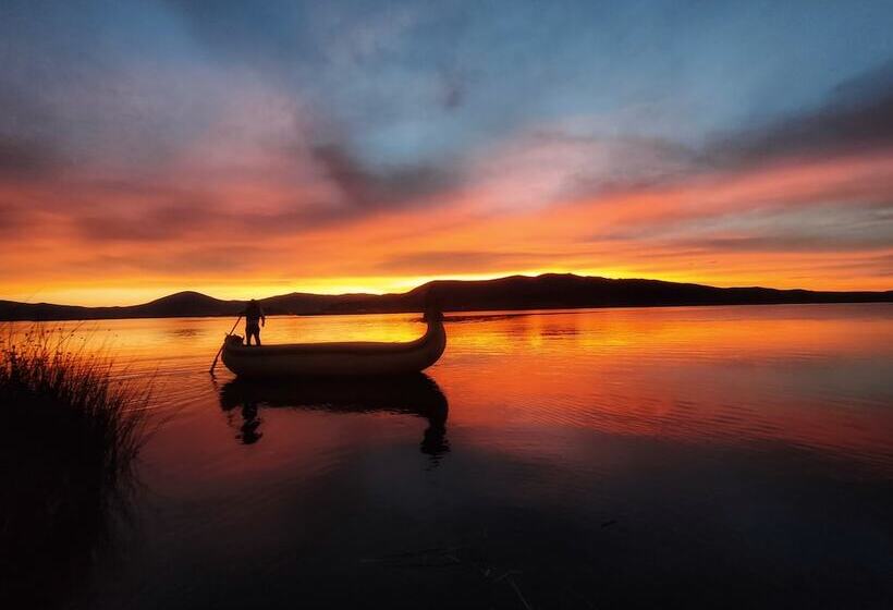 ホテル Titicaca Origins Perú
