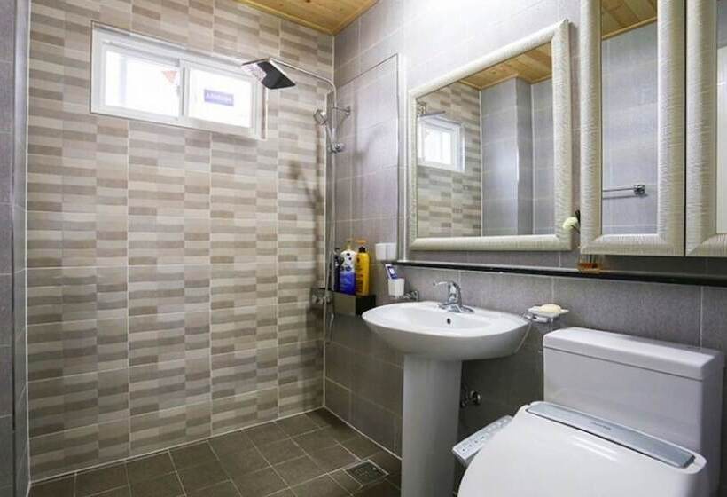 Jeju La Haph Pension