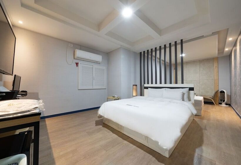 מוטל Ansan 2 Night