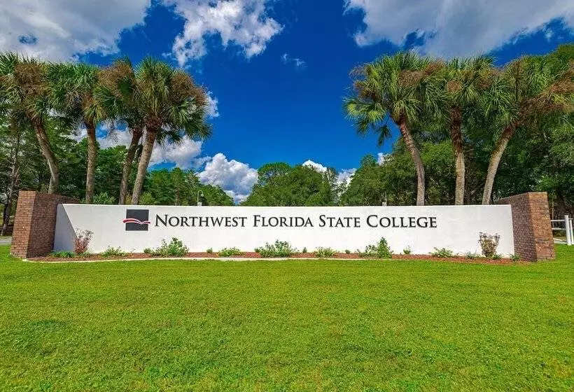 Motelli Budget Inn Valparaiso Niceville Eglinafb