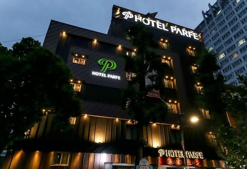 Motel Cheonan Parfait