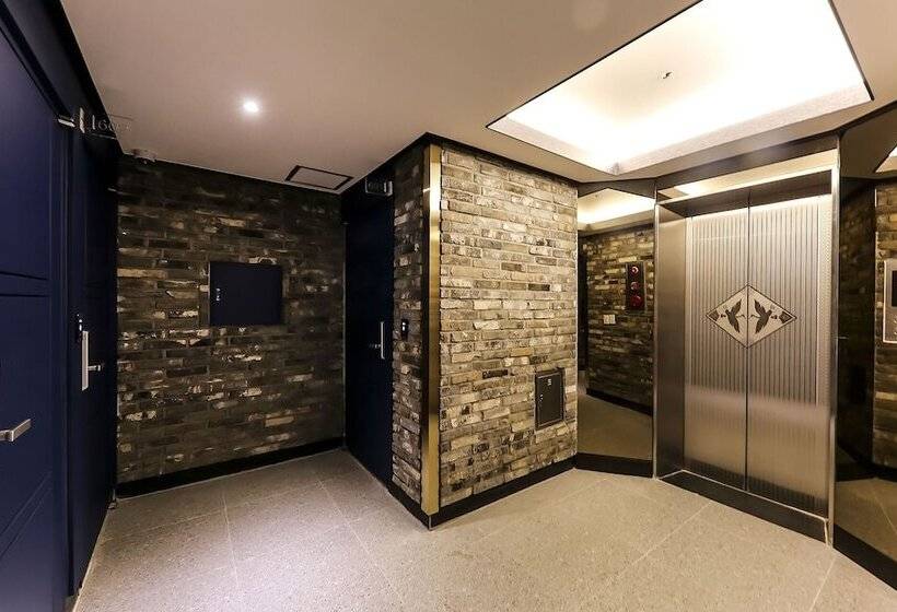 Motel Cheonan Parfait