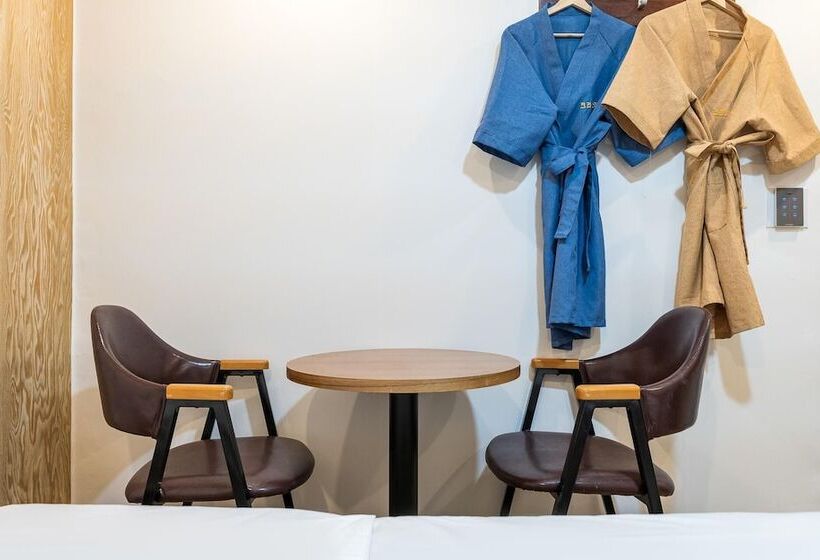 Motel Cheongju Crystal