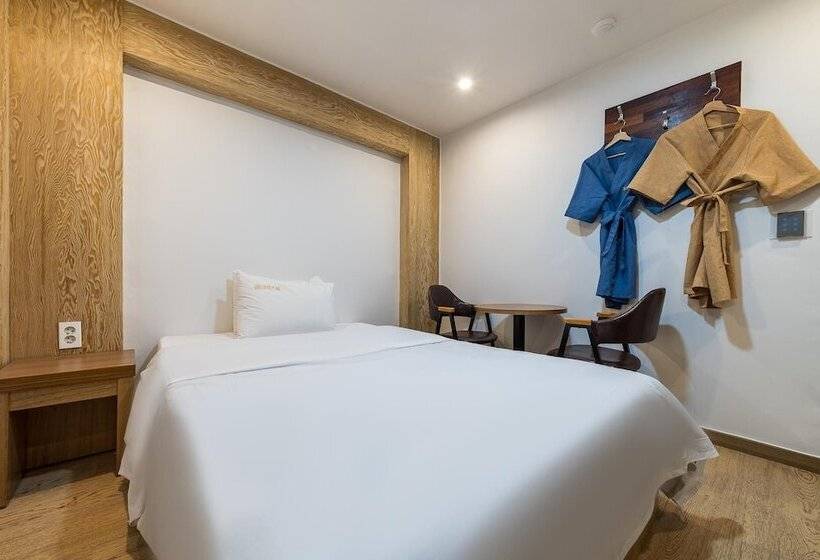 Motel Cheongju Crystal