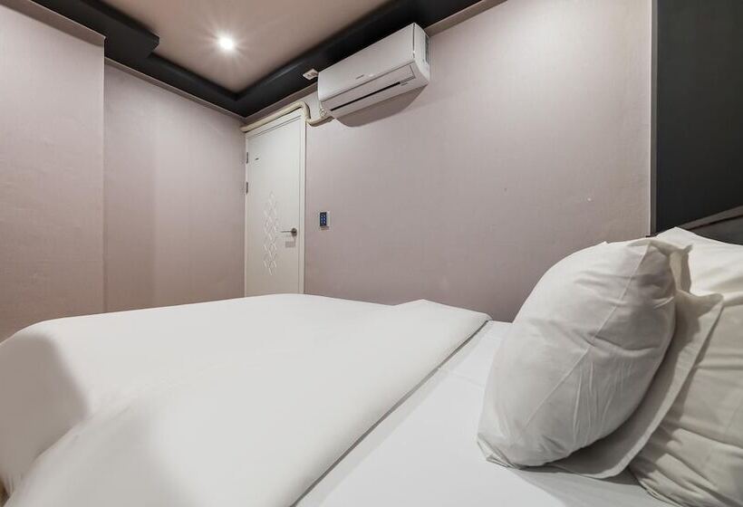 Motel Cheongju Crystal