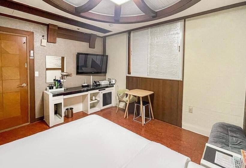 Motel Gwangyang S