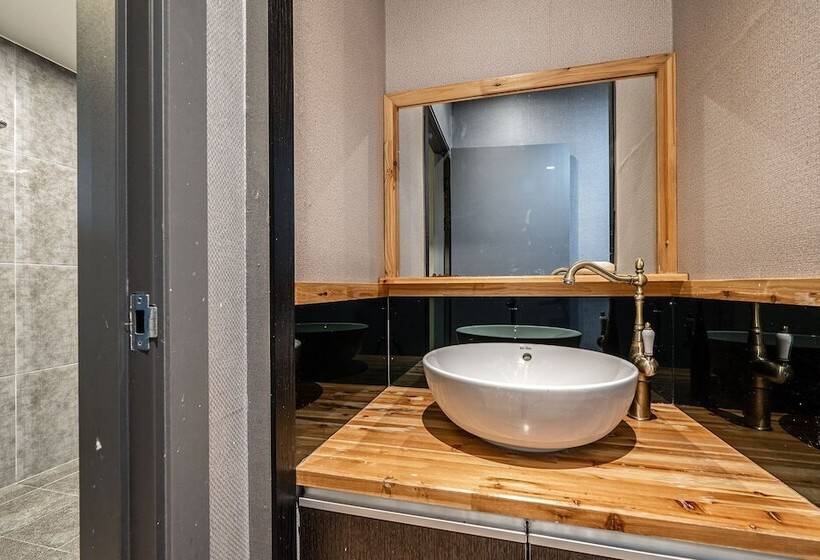 モーテル Hwaseong Drama