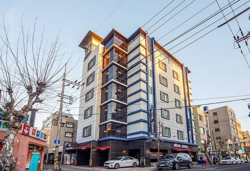 Motel Jinju Hotel Servi