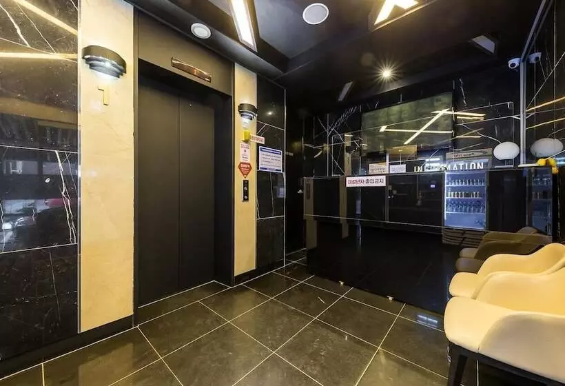 مُتل Jinju Hotel Servi
