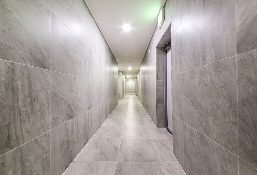 모텔 Naju Laon Palace