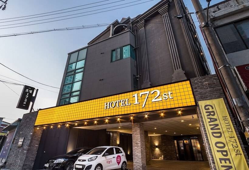 مُتل Yongin 172st