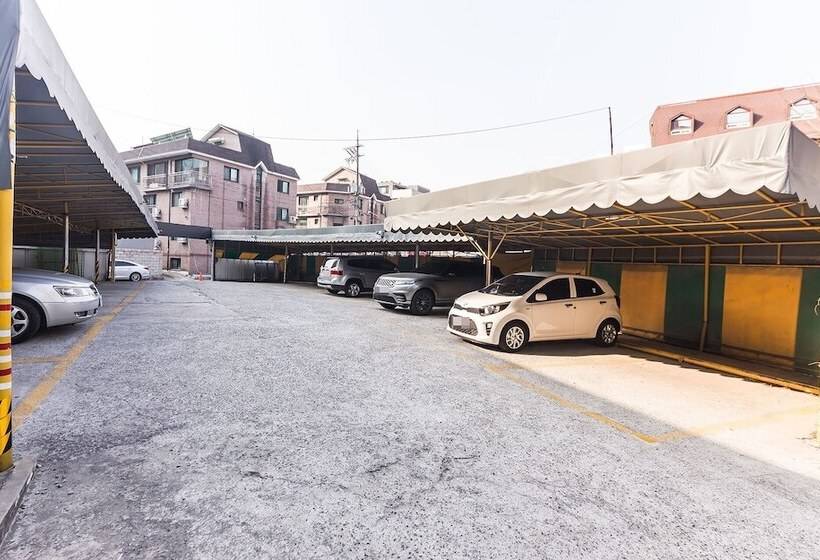 مُتل Yongin 172st