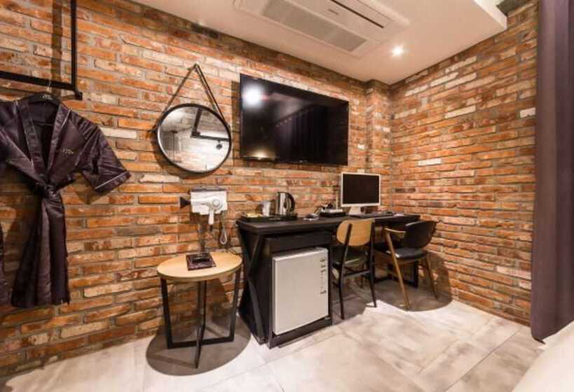 مُتل Yongin 172st