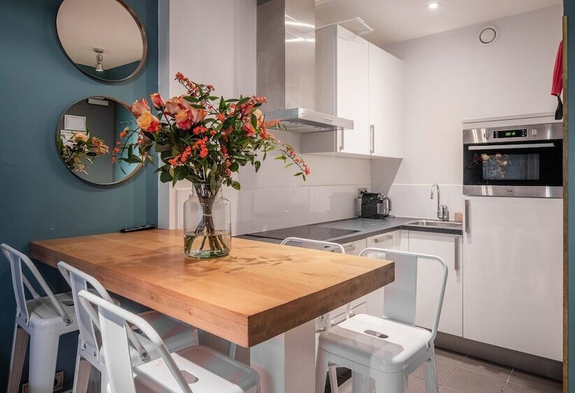 Musea Hotel & Apartments