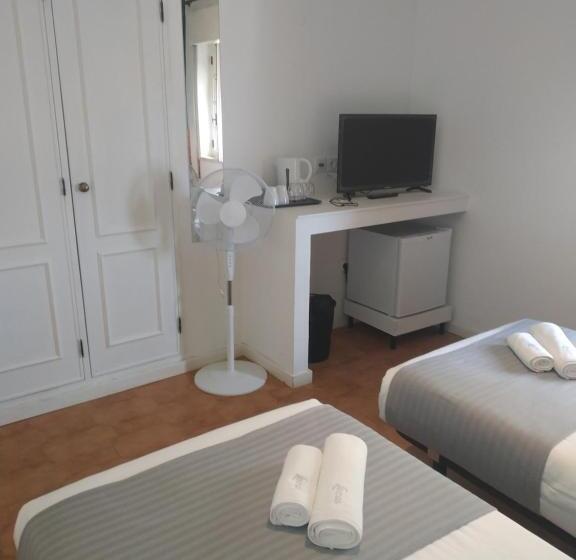 پانسیون Lacus Ocean Guesthouse