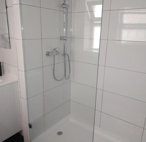 پانسیون Lacus Ocean Guesthouse