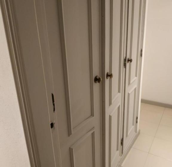 پانسیون Lacus Ocean Guesthouse