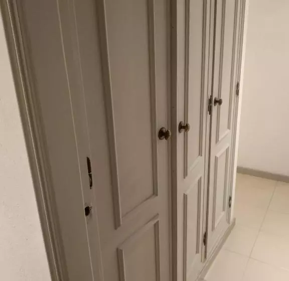 پانسیون Lacus Ocean Guesthouse