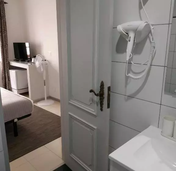 پانسیون Lacus Ocean Guesthouse