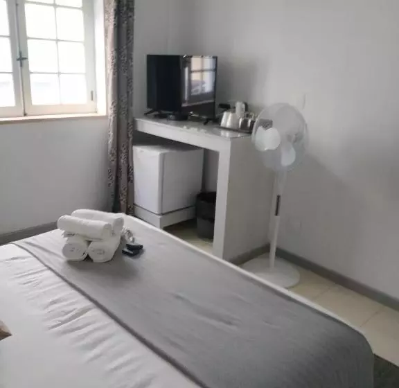 پانسیون Lacus Ocean Guesthouse