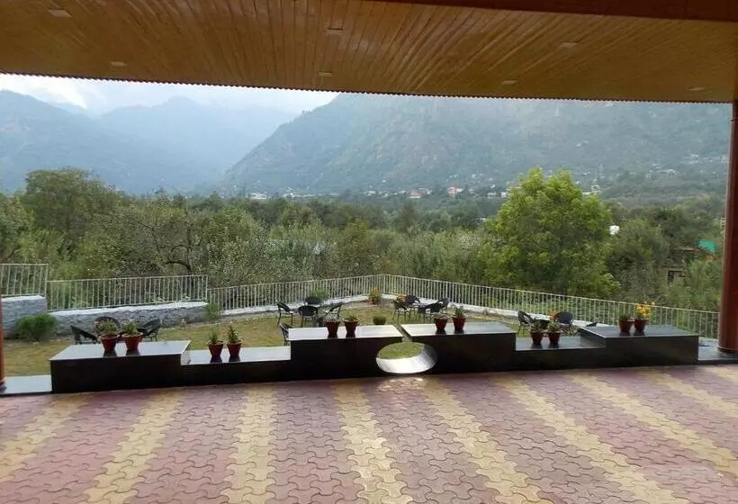 Snow Resort Manali