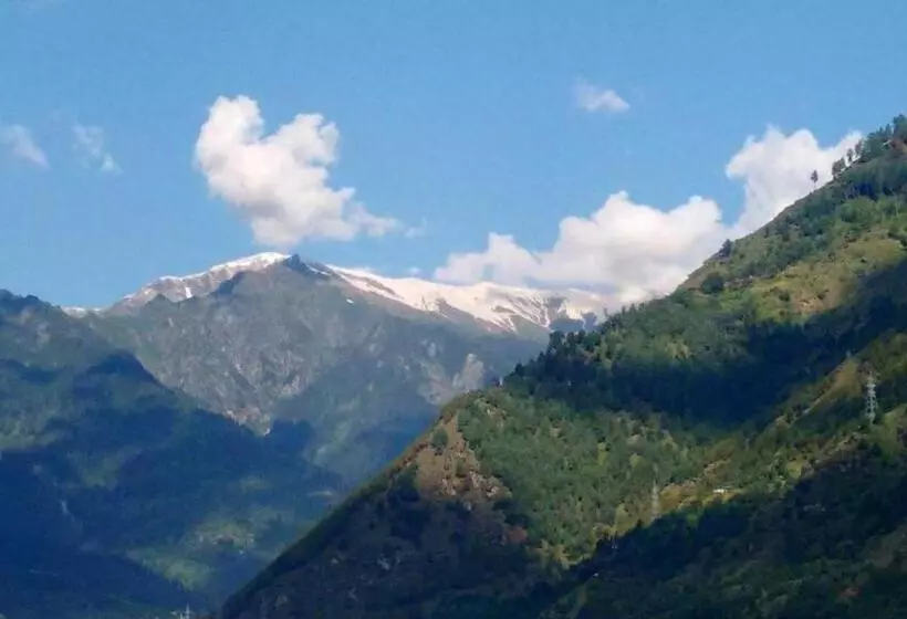 Snow Resort Manali