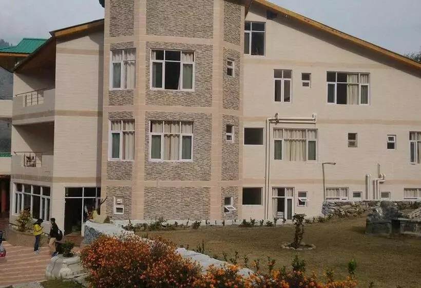 Snow Resort Manali