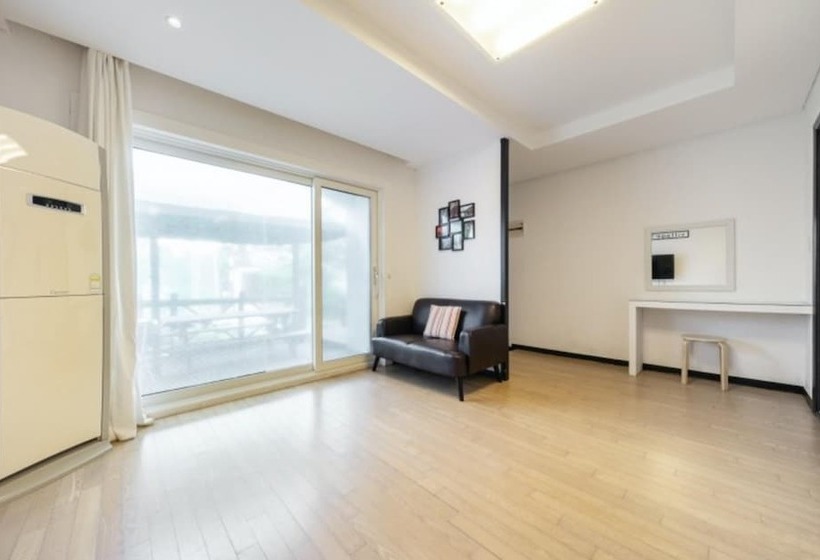 Taean Jm Village Pension