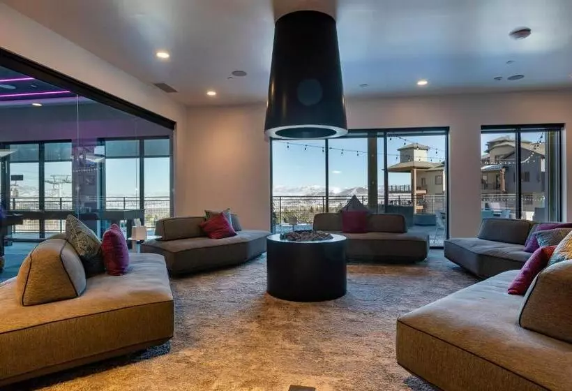 Yotelpad Park City Unit #432