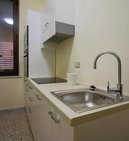 Aamiaismajoitus (B&B) Al Castello Avezzano