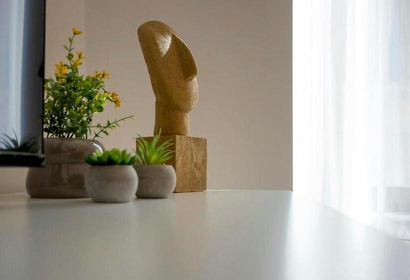 민박 Al Castello Avezzano