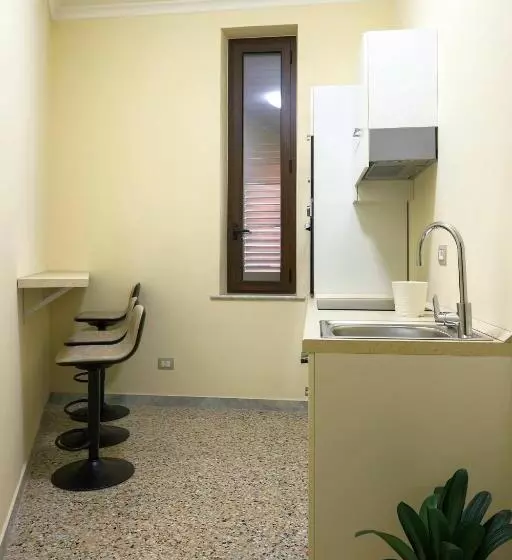 Aamiaismajoitus (B&B) Al Castello Avezzano