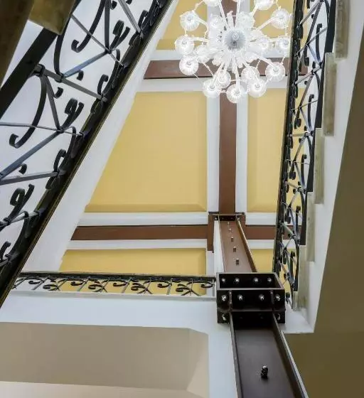 Aamiaismajoitus (B&B) Al Castello Avezzano