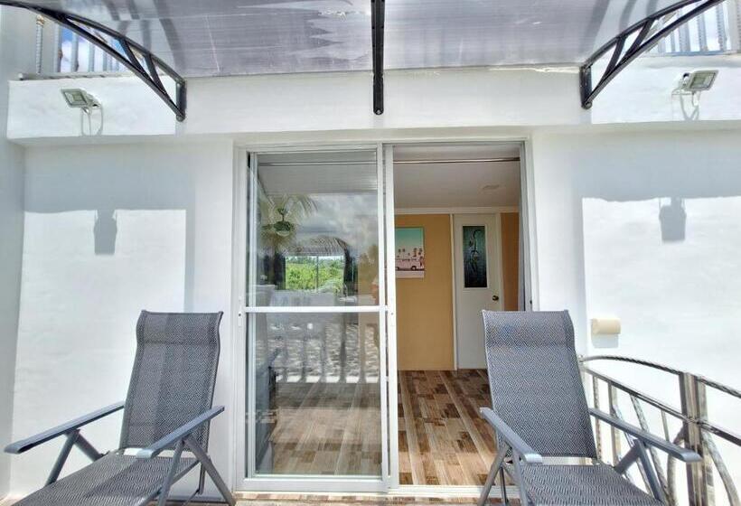 Nocleg ze śniadaniem Joe S Castle